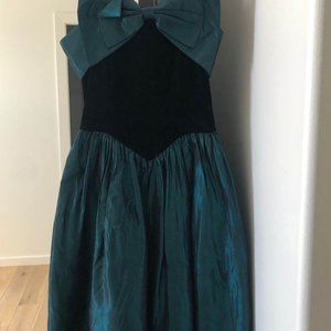 Jessica McClintock Gunne Sax off shoulder dress XS